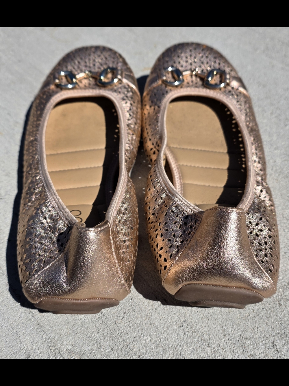 Me Too Luna Perf Ballerina flats. In Rose Gold. Size 10. Wore A Couple Times - Picture 4 of 9